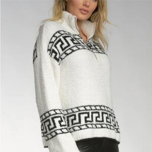 NEW Elan Utopia Half Zip Pullover